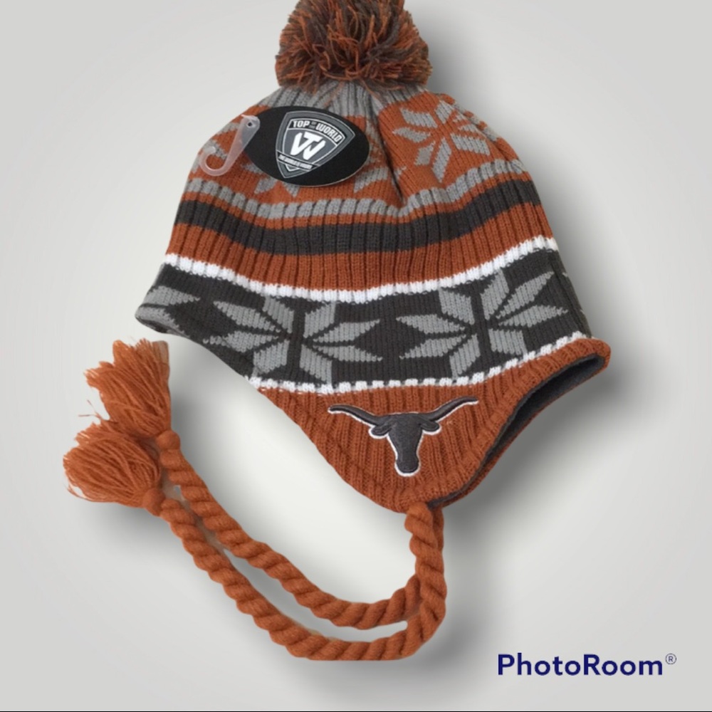 🆕 Longhorn fleece lined Pom Pom hat